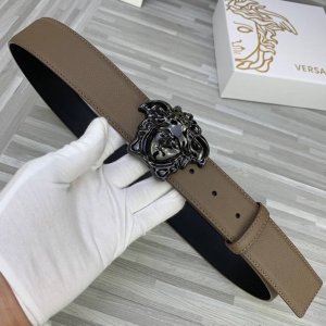Width 4.0 Cm. Versace This Belt Features The Iconic Versace Medusa Head Buckle,
