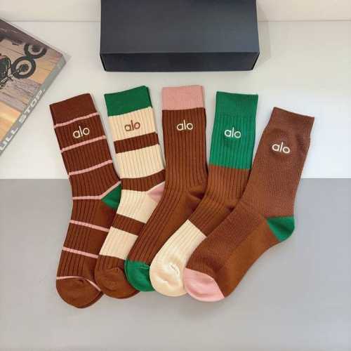 Packaged with 5 pairs Alo New Trendy Brand Double Needle Embroidered Calf Socks