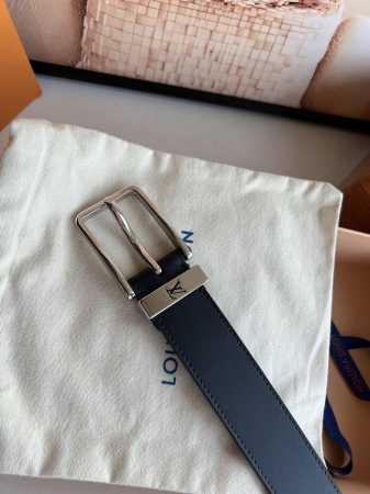 -Louis Vuitton Pont Neuf 35mm black cowhide belt, shiny gold-finished metal buck - Click Image to Close