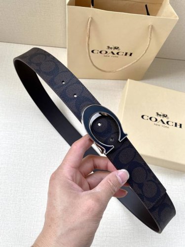 Width 3.8Cm Coach's reversible belt features signature canvas on one side and re