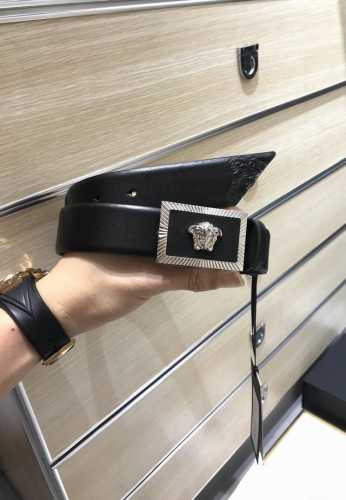 Delivered In Boutique Packaging With A Hole Punch, Same As The Boutique Version,