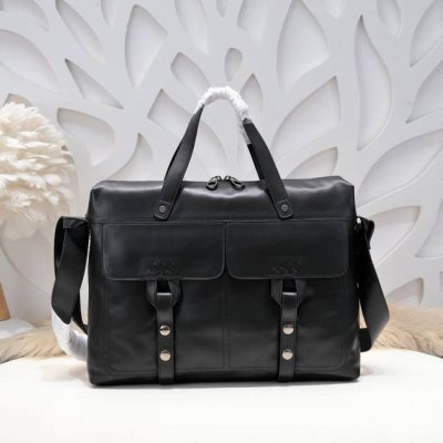Bv - The latest men's briefcase. Original quality. Made with premium waxed cowhi