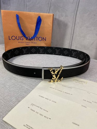 4.0 width can further enhance the charm of leisure suits. The innovative buckle