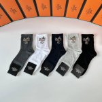 Specially packaged Hermes new mid-length slouch socks! Five pairs per box, same