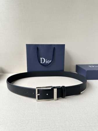 This 35Mm Belt Blends Elegance With A Modern Edge. The Double-Sided Design Featu - Click Image to Close