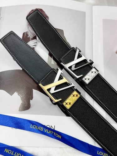 Belt: Lv..Louis..Vuitton top replica. Belt: Original quality 100% first layer co