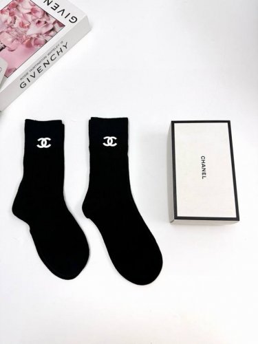 comes with packaging 2 pairs per box Chanel classic letter logo pure cotton mid