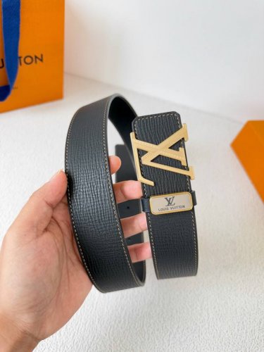 Product Name: Lv..Louis..Vuitton belt original Model: Buckle, classic pure stee