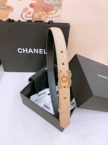 Xiangjia new women's belt Classic sheepskin leather double C buckle, the golden