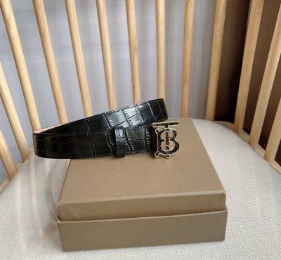 New Burberry Burberry counters synchronized new Italian-made belt made of croco