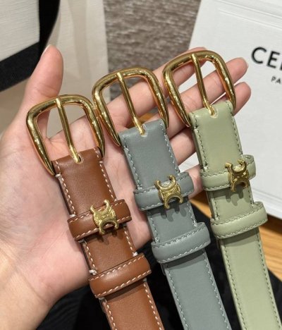 Celine 25mm Leather Strap This Taurillon leather strap features a cowhide lining