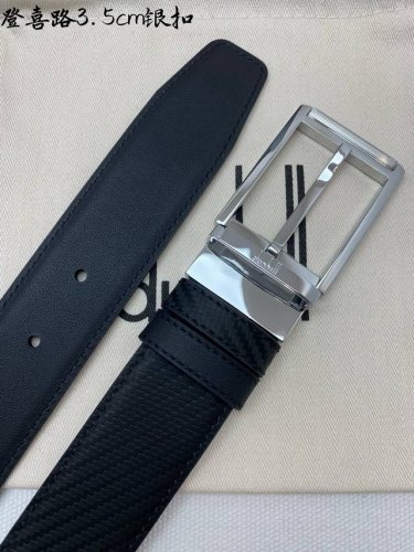 Dunhill is a long-established British luxury brand. Its belts are renowned for t