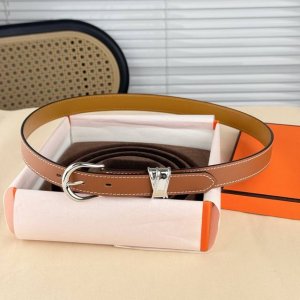 Special. Swift Calfskin Belt With A Metal Buckle. This Belt Features A Sleek, Ro