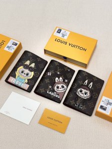 Three colors available, size 14.5X10.5, official website synchronized co-branded