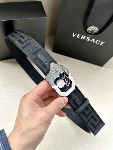Width 4.0Cm The Hollow Medusa On The Versace Logo Belt Buckle Gives This Palazzo