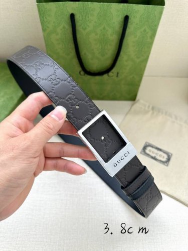 Width 3.8 Cm Gucci Double-Sided Belt, One Side In Gucci Signature Leather, The O