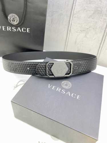 Width 4.0Cm Versaec This Fashionable Belt Is Made Of Soft Calf Leather And Decor