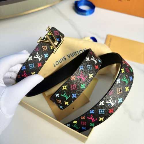 Burberry Burberry high-end fabrics are as smooth as jade silk. New products for