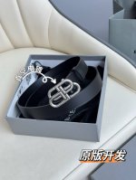 Balenciaga Width 2.5cm It is a French luxury brand and one of the most influent