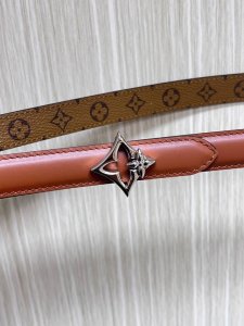 2.0 width, new style of the season, double-sided belt with imported cowhide on o