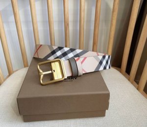 Special Burberry Burberry Counters Synchronized New Double-Sided Dual-Use Belt M