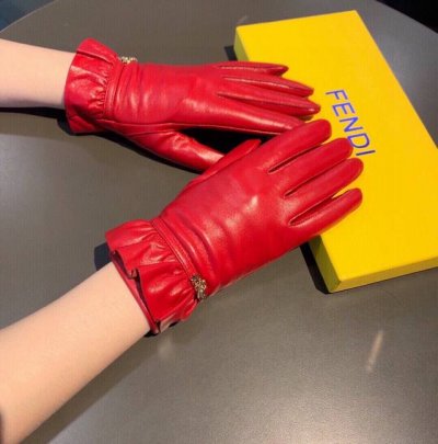 Fendi 2025 Fall/Winter Wave Pattern Original Hardware Grade A Sheepskin Gloves f