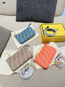 Fendi Mahjong Bag 20cm with Box and Silk Scarf Invoice DDD