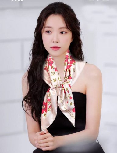 High version Lv official website synchronized double-sided same color sunflower