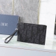 Black Large Monogram Clutch No.: 2Esca490Yxl_H27E_Tu Product Information This A5
