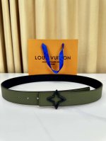 3.4cm lychee-patterned belt, crafted from fine leather and paired with a black