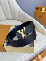 lv Luxurious Modern Style With Elegant And Elegant Signature Soft And Sturdy