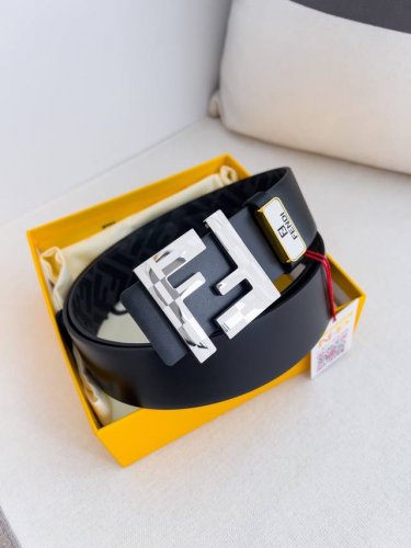 Product Name: Fendi Belt, Original Single Belt Model: Hook, Original Classic Pur