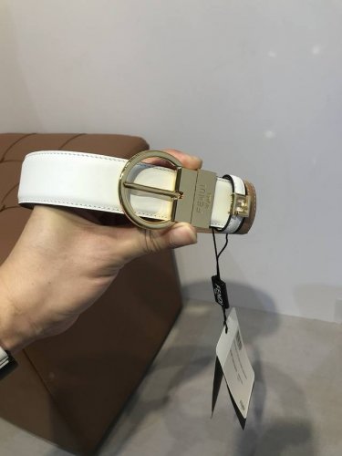 New Fd model with 35mm wide punch pin, featuring the iconic F logo, NFC support,