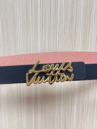 New seasonal style, 3.0mm wide, one side pink imported cowhide embossed leather New seasonal style, 3.0mm wide, one side pink imported cowhide embossed leather