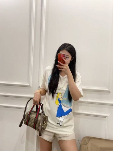 Cool Gucci Boston Pillow Bag Very cool and versatile fashion trend Can be easily