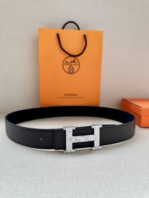 Width: 3.8 Herm