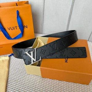 Width: 40Mm Lv Pyramid Truck L Oeii Double-Sided Belt, Donkey Family, Overseas O