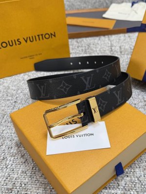 Louis Vuitton LV belt series, original hardware, exquisite hand-painted edges, s