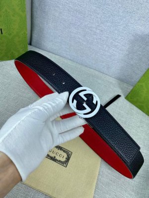 Width: 4.0 Cm. Gucci Interlocking Double G Buckle, Inspired By The Brand's Moder