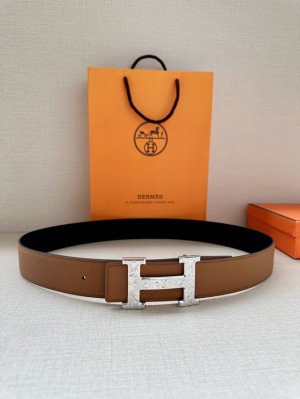 Width: 3.8 Herm